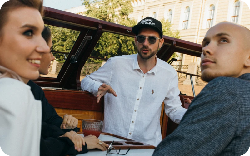 <p>We organize private guided tours, transfer to places</p>